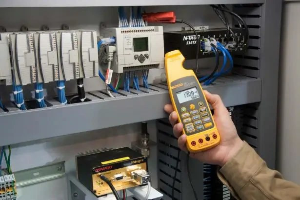 میلی آمپر متر کلمپی فلوک مدل Fluke 773